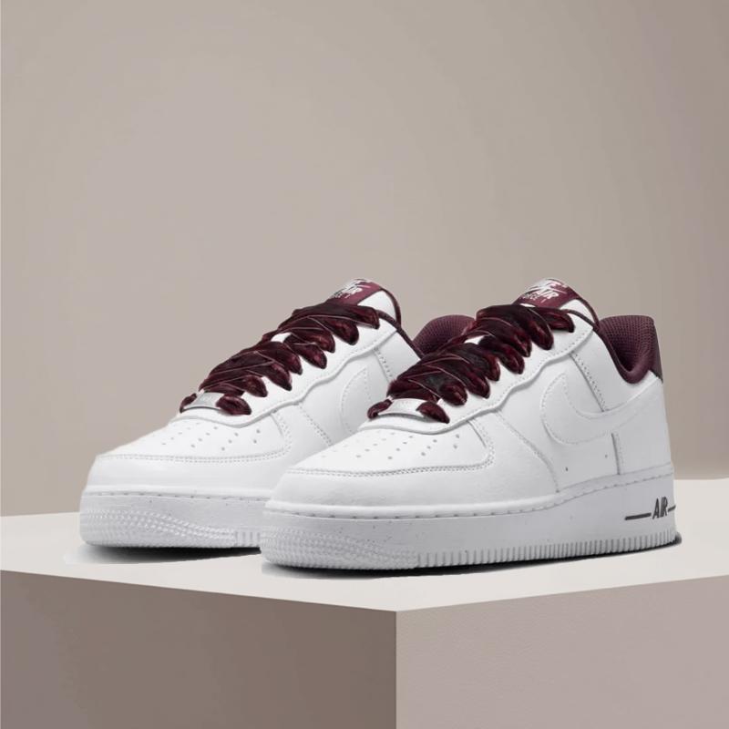NIKE AIR FORCE 1 baskets à la  - Women Shoes Nike avis et prix
