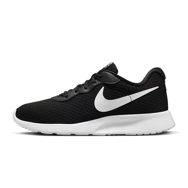 Nike Tanjun Chaussures de cour - Women Shoes Nike avis et prix