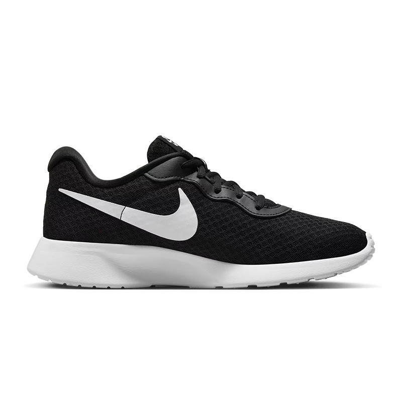 Nike Tanjun Chaussures de cour - Women Shoes Nike avis et prix