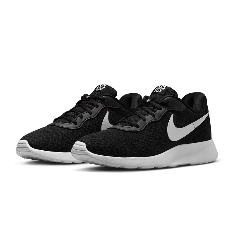 Nike Tanjun Chaussures de cour - Women Shoes Nike avis et prix